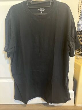 Abercrombie & Fitch women’s boyfriend fit Black Crew Neck T-Shirt